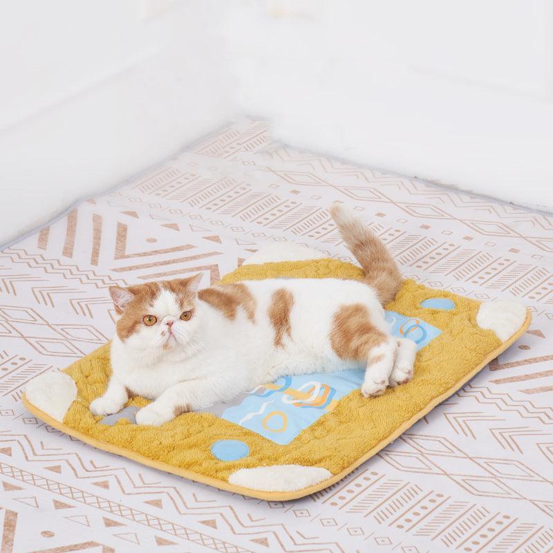 Cozy Cave Cat Bed: Arctic Velvet Game Console